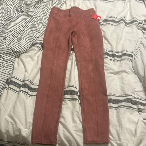 Spanx Faux Suede Leggings Stretch Pants Rich Rose Women’s S Small NWT - Picture 1 of 5